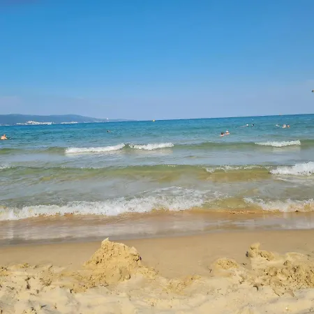 Gabriela Sunny Sunny Beach